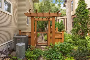 1776 Knox S, Minneapolis, MN 55403 - Photo 58