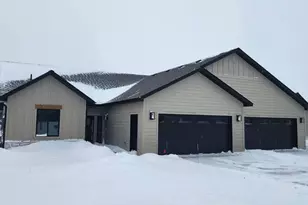 117 Altavista Dr, Detroit Lakes, MN 56501 - Photo 1