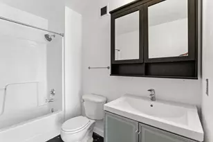 500 Robert St N, Saint Paul, MN 55101 - Photo 18