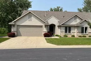 4725 Wintergreen Ln NW, Rochester, MN 55901 - Photo 1