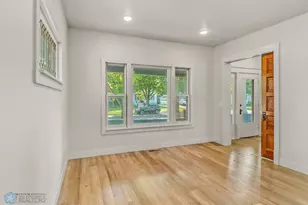 1036 12th St N, Fargo, ND 58102 - Photo 12