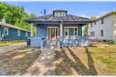 1036 12th Street N, Fargo, ND 58102 - Photo 1