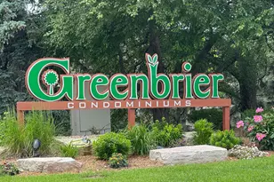 10411 Cedar Lake Rd, Hopkins, MN 55305 - Photo 2