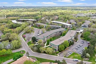 10411 Cedar Lake Rd, Hopkins, MN 55305 - Photo 42