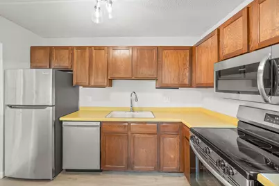 10411 Cedar Lake Road #213, Hopkins, MN 55305 - Photo 16