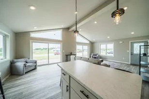 726 Dandrew Ln, Detroit Lakes, MN 56501 - Photo 18