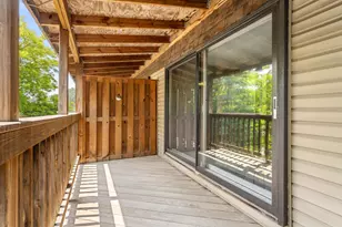 2011 E 122nd St, Burnsville, MN 55337 - Photo 16