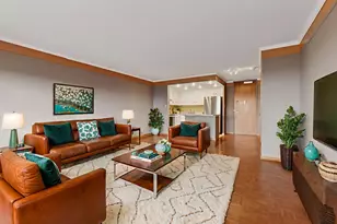 400 Groveland Ave, Minneapolis, MN 55403 - Photo 2