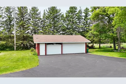 4195 25th Street NE, Sauk Rapids, MN 56379 - Photo 4