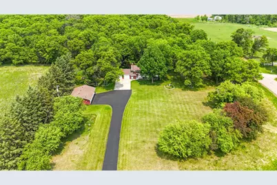 4195 25th Street NE, Sauk Rapids, MN 56379 - Photo 2