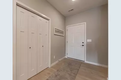 2605 Hanson Avenue, Faribault, MN 55021 - Photo 14