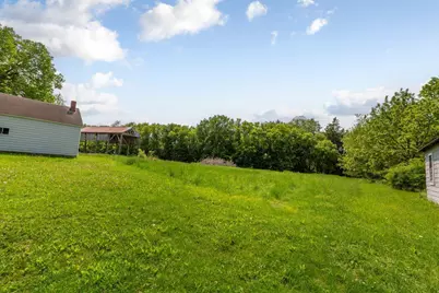 1320 Lyndale Avenue N, Faribault, MN 55021 - Photo 20