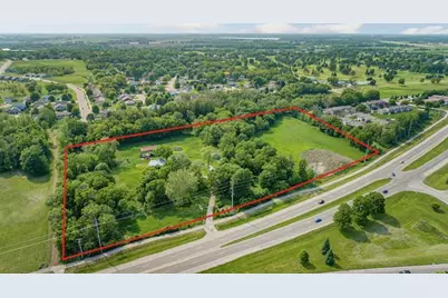 1320 Lyndale Avenue N, Faribault, MN 55021 - Photo 1