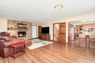 3013 Bluffs Dr, Mound, MN 55364 - Photo 8