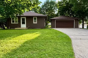 1116 S Whitford St, Fergus Falls, MN 56537 - Photo 1