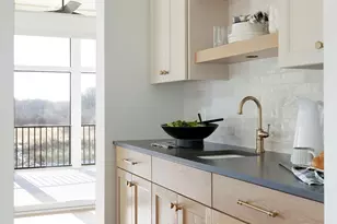 18995 Maple Ln, Deephaven, MN 55331 - Photo 6