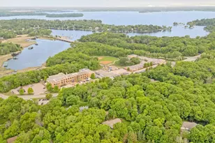 18995 Maple Ln, Deephaven, MN 55331 - Photo 22