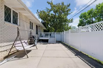 102 11th Avenue N, Hopkins, MN 55343 - Photo 18