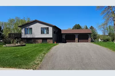 600 W Pike Street, Osakis, MN 56360 - Photo 1