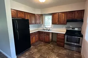 332 E Pleasant Ave, Ellsworth, WI 54011 - Photo 20