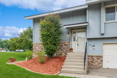 6976 Pima Lane, Chanhassen, MN 55317 - Photo 1