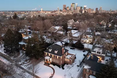 1725 Knox Avenue S, Minneapolis, MN 55403 - Photo 48