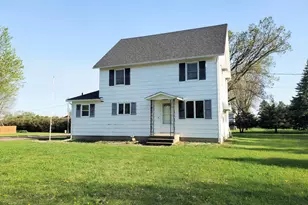 801 Greenwood Ave, Tracy, MN 56175 - Photo 1