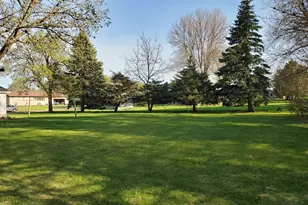 801 Greenwood Ave, Tracy, MN 56175 - Photo 8