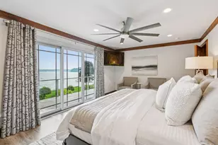 17870 Breezy Pt Rd, Wayzata, MN 55391 - Photo 10