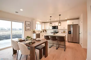 3724 27th St S, Moorhead, MN 56560 - Photo 8