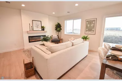 3724 27th Street S, Moorhead, MN 56560 - Photo 6