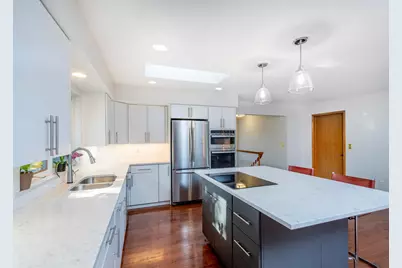 1070 Jefferson Avenue, Saint Paul, MN 55105 - Photo 1