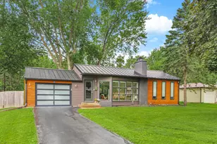 2913 Major Ave N, Golden Valley, MN 55422 - Photo 1