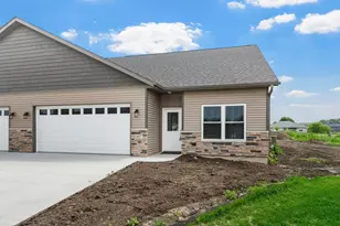 607 Northwood Pl, Janesville, MN 56048 - Photo 1