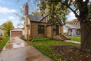 955 Cherokee Ave, West Saint Paul, MN 55118 - Photo 2