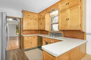 955 Cherokee Ave, West Saint Paul, MN 55118 - Photo 8