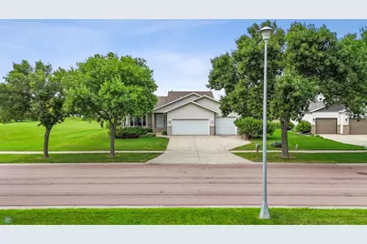 3306 26th Avenue S, Fargo,  58103 - Photo 1