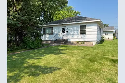 609 11th Street N, Benson, MN 56215 - Photo 1