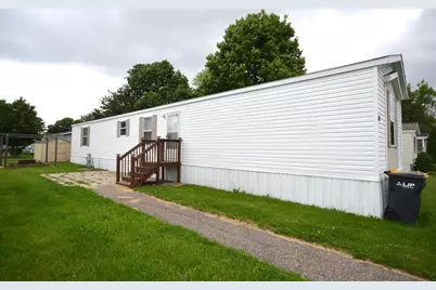 311 Mozart Avenue E, Mankato, MN 56001 - Photo 1