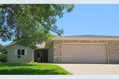 2705 9th Street SW, Willmar, MN 56201 - Photo 1