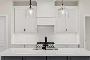 10969 37th St N, Lake Elmo, MN 55042 - Photo 32