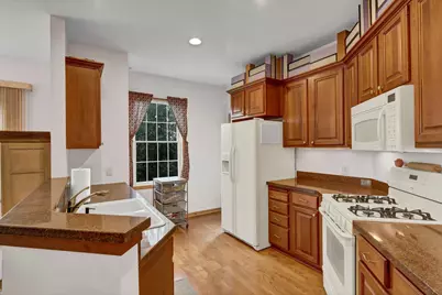 755 Hickory Way #2, Lake City, MN 55041 - Photo 8