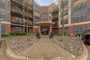 150 E Travelers Trail, Burnsville, MN 55337 - Photo 1