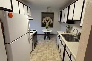 1173 Dewey St, Wabasso, MN 56293 - Photo 2