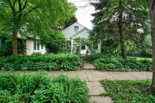 3332 31st Ave S, Minneapolis, MN 55406 - Photo 1