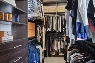 201 S 11th St, Minneapolis, MN 55403 - Photo 22