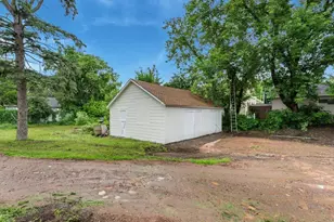 205 1st Ave SE, Pine City, MN 55063 - Photo 4