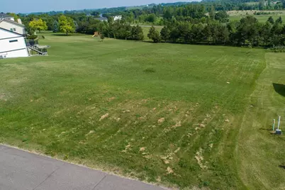 3509 Pebble Hills Drive, Fergus Falls, MN 56537 - Photo 2