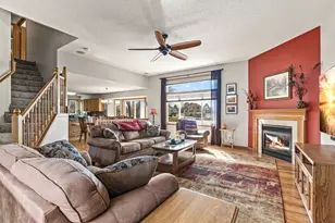 5545 157th St N, Hugo, MN 55038 - Photo 4