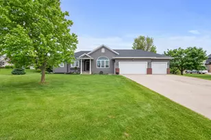 2396 Highland Ct SW, Alexandria, MN 56308 - Photo 1